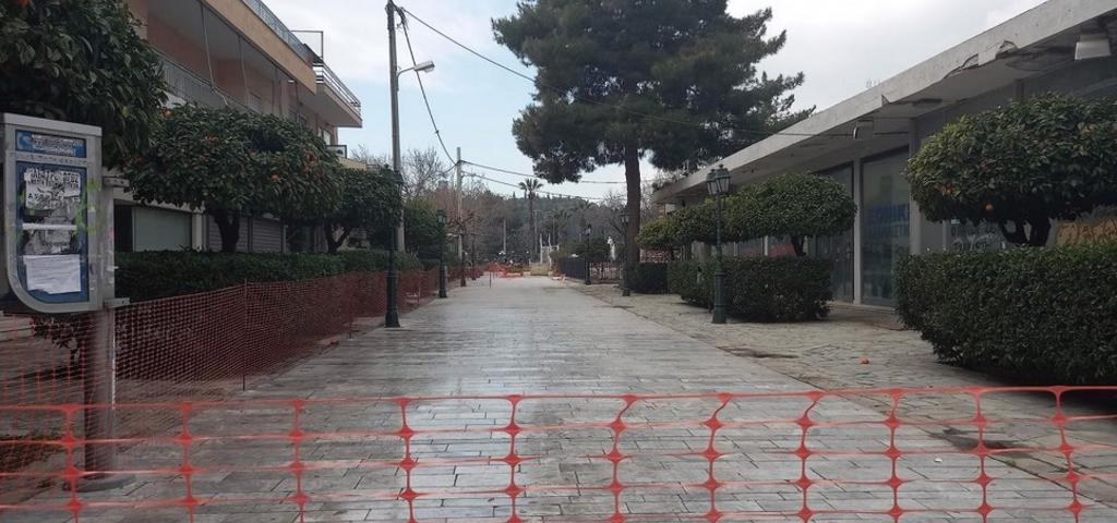 Σε εξέλιξη οι εργασίες ανάπλασης της Πλατείας Ηρώων στο Δ. Ελευσίνας Σε εξέλιξη οι εργασίες ανάπλασης της Πλατείας Ηρώων στο Δ. Ελευσίνας